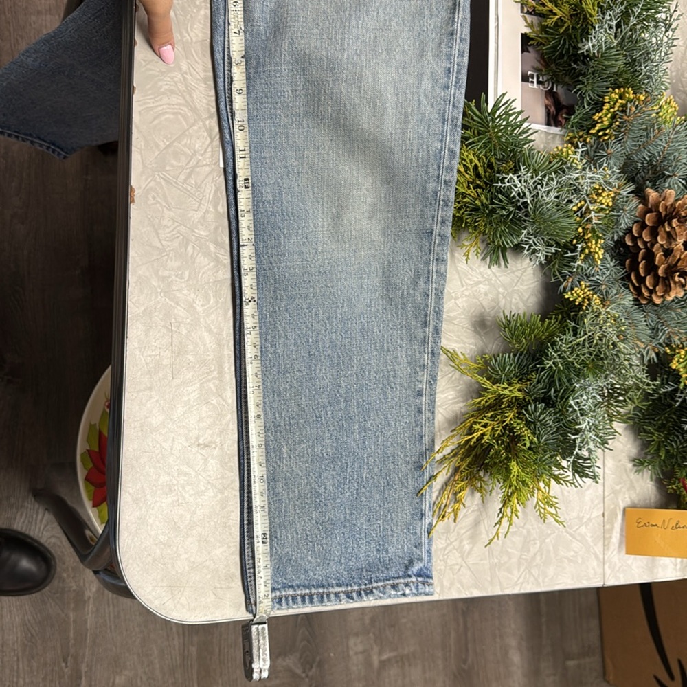YSL washed Jean
Used
Very nice - Picture 8 of 9